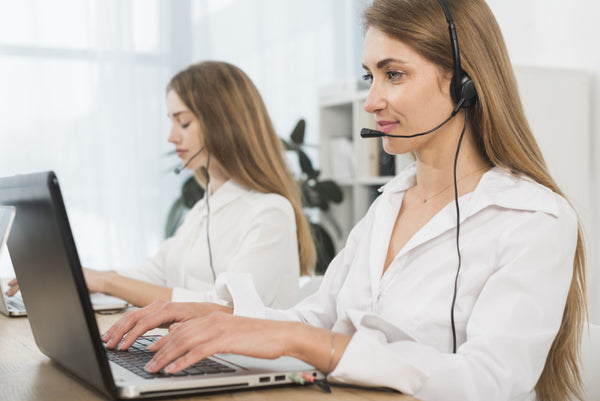 Introducing LIVE Chat for Customer Questions