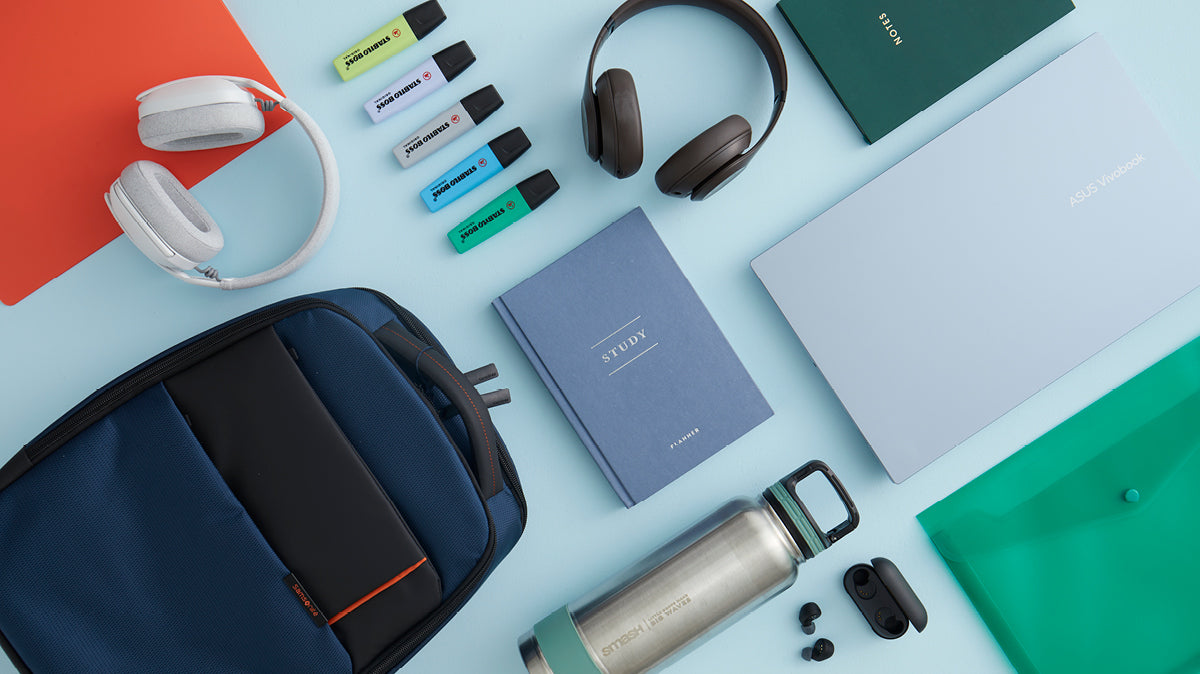  7 Essential Items for Going Back to School or Uni 
