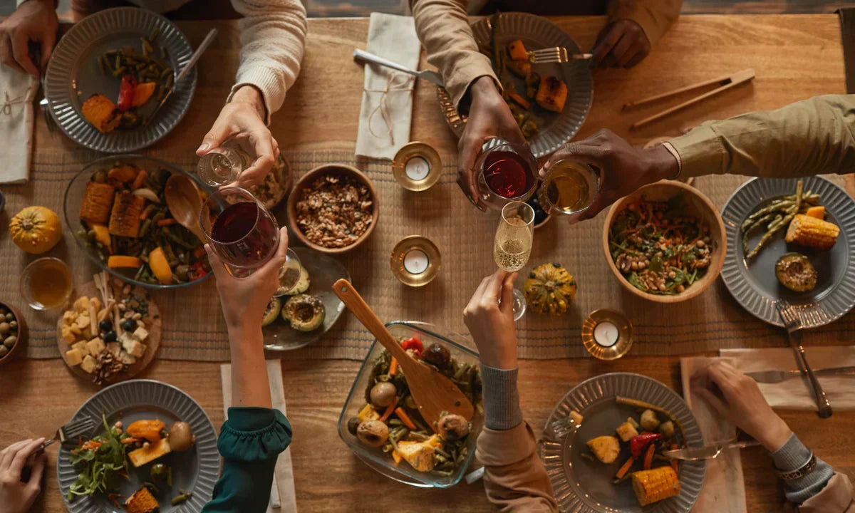  How to host a dinner party - Furniture Online 