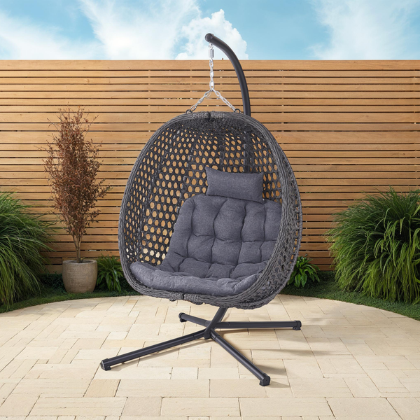 5 Benefits of a Garden Egg Chair