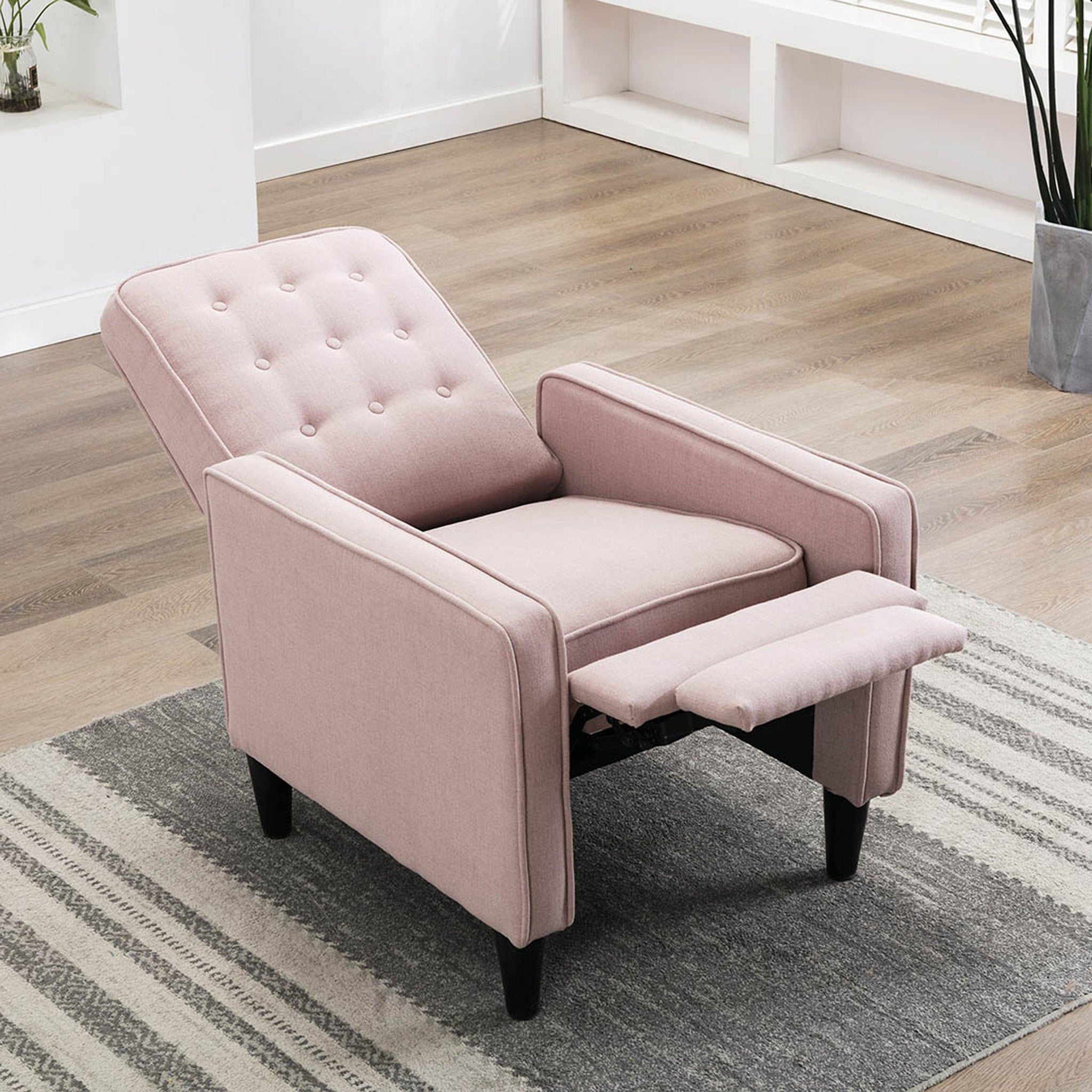 6 Reasons Why We Love The Kenilworth Recliner – Furniture Online