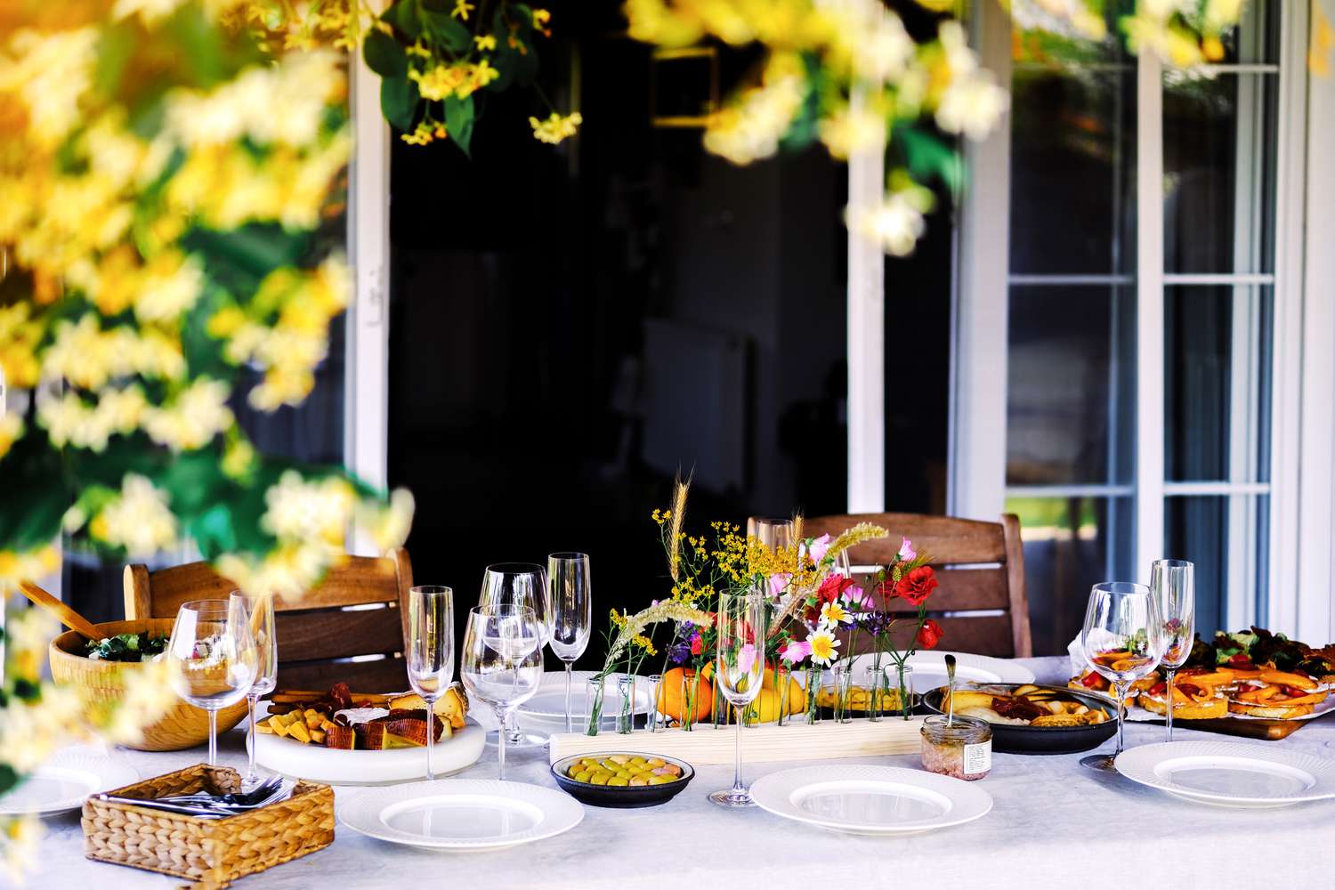  6 Fun dinner party ideas 